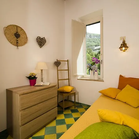 La Valle Delle Najadi * Vietri